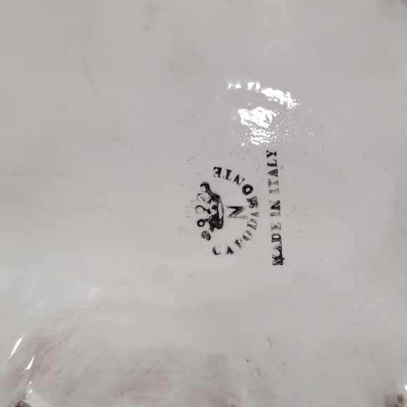 LARGE VINTAGE CAPODIMONTE PORCELAIN SOUP TUREEN BEAUTIFUL - Picture 8 of 16